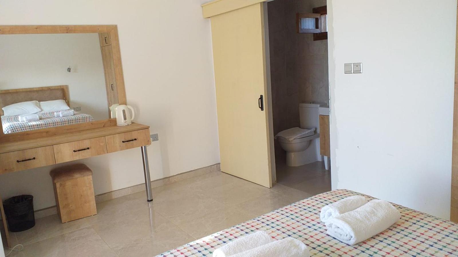 Glaro Garden Hotel Agia Trias Dış mekan fotoğraf